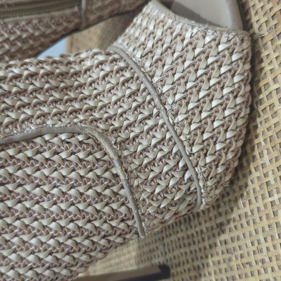 Aldo Call it Spring Woven Fabric Weave Heeled Ankle Booties Tan Women's size 7.5 - Picture 4 of 8